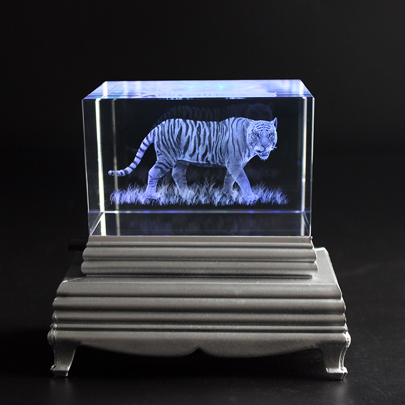 K9 Crystal Tiger Model Statue  - Paper Weight Crystal のレビューと価格